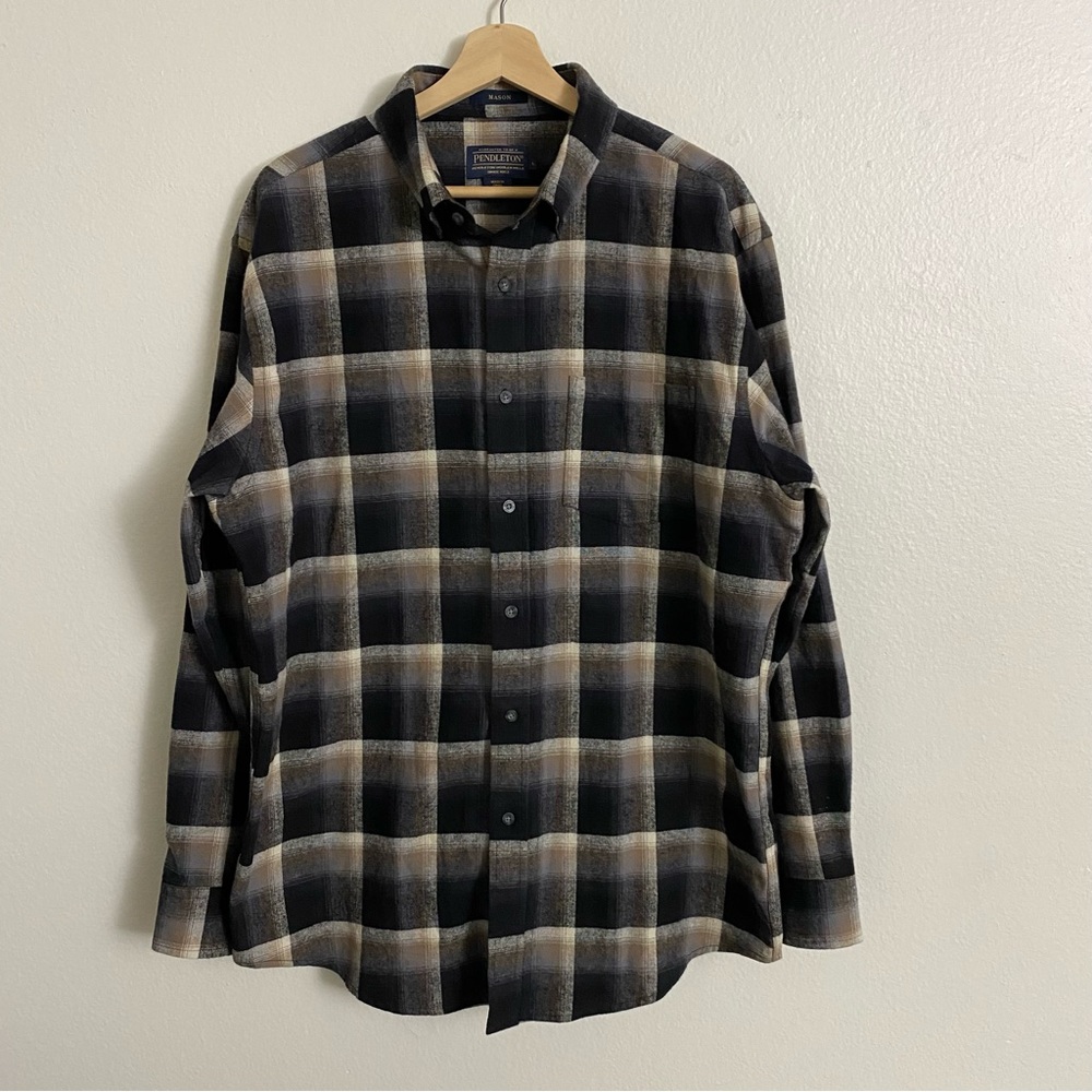 Pendleton mens button down flannel shirt